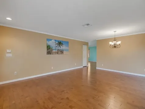 5595 45th Avenue Vero Beach FL 32967