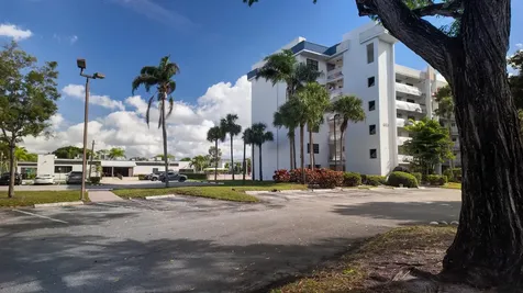 4640 Lucerne Lakes Boulevard Lake Worth FL 33467