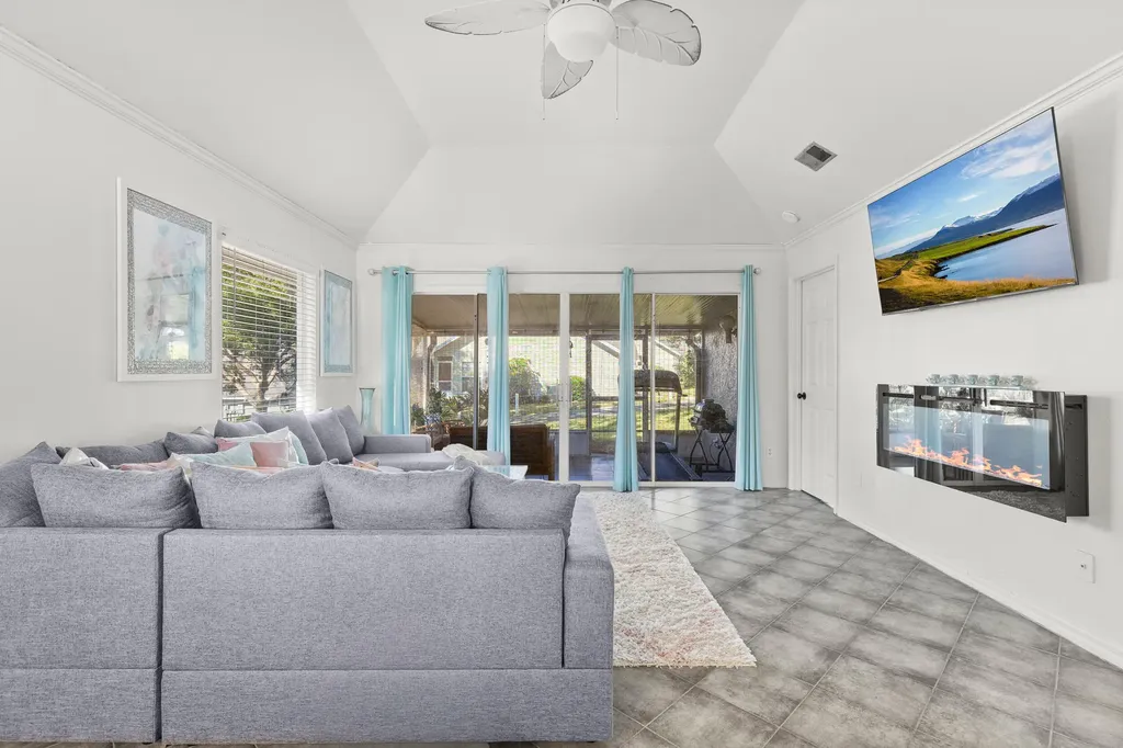 1329 Villa Lane Apopka FL 32712