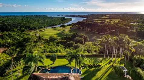 15 49 Casa De Campo DR 22000