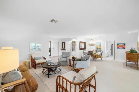 481 Forestview Drive Atlantis FL 33462