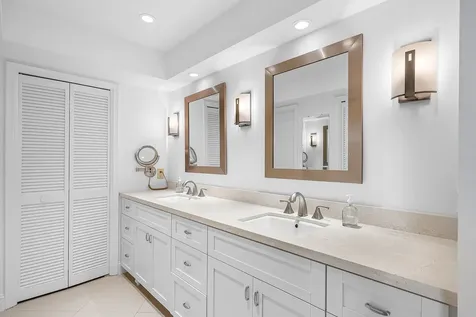 481 Forestview Drive Atlantis FL 33462