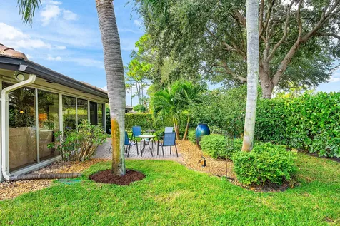 481 Forestview Drive Atlantis FL 33462