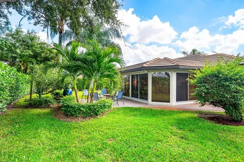 481 Forestview Drive Atlantis FL 33462