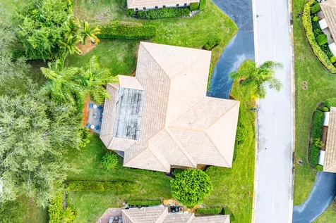 481 Forestview Drive Atlantis FL 33462