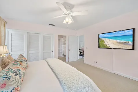 7998 Se Hempstead Circle Hobe Sound FL 33455