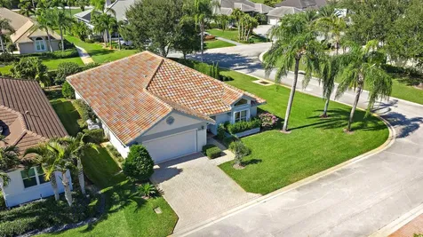 7998 Se Hempstead Circle Hobe Sound FL 33455