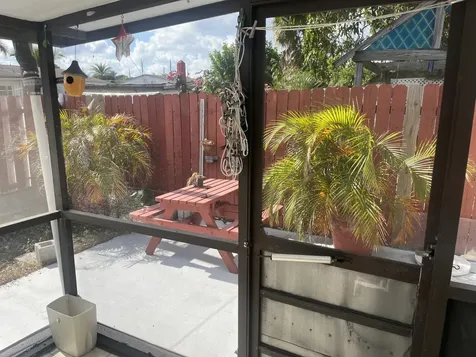 820 W Lakewood Road West Palm Beach FL 33405
