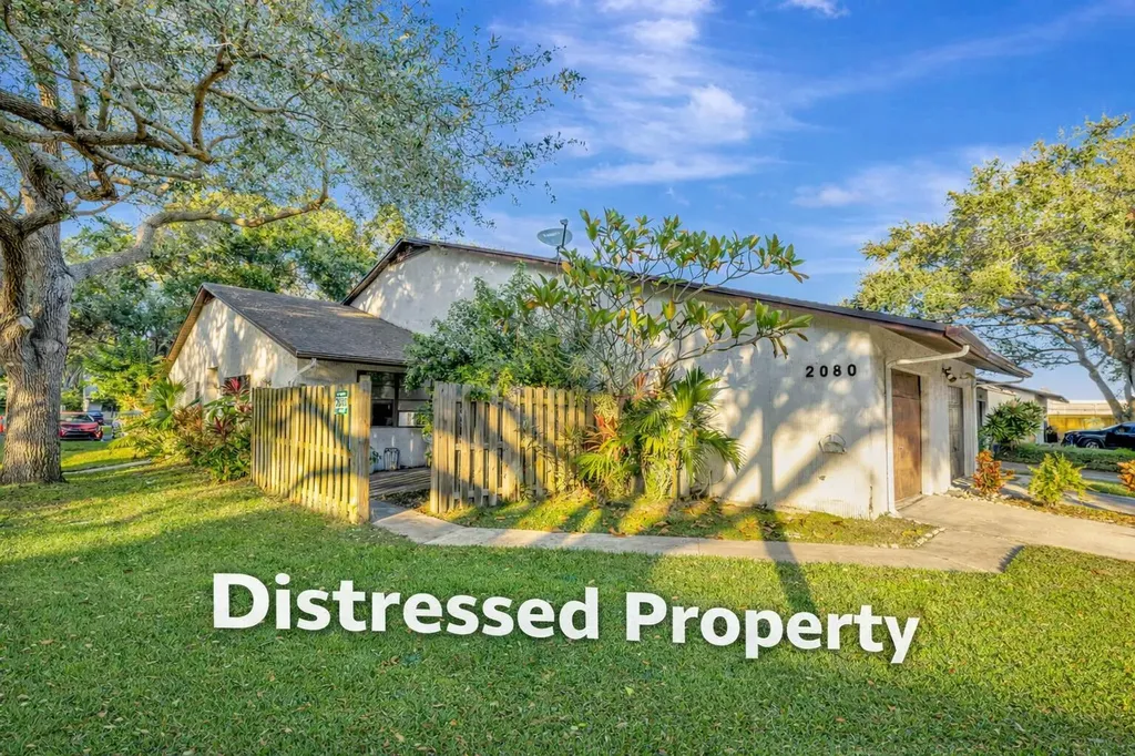 2080 Colonial Road Fort Pierce FL 34950