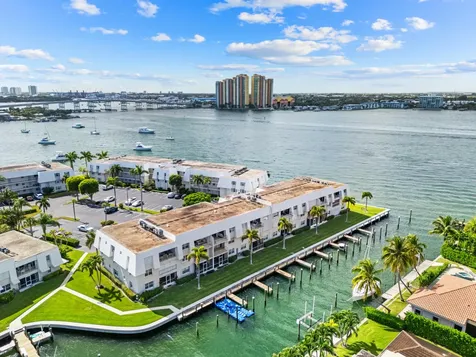 1030 Sugar Sands Boulevard Singer Island FL 33404