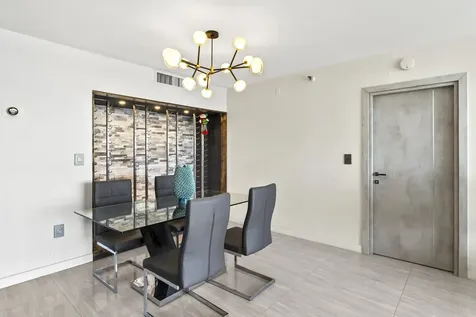 20515 E Country Club Drive Aventura FL 33180