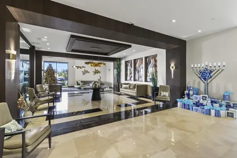 20515 E Country Club Drive Aventura FL 33180