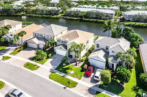 144 Kensington Way Royal Palm Beach FL 33414