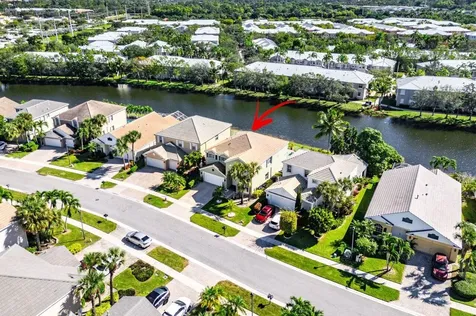 144 Kensington Way Royal Palm Beach FL 33414