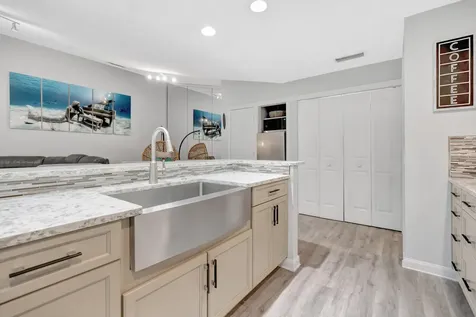 4904 Lake Catherine Drive Palm Beach Gardens FL 33403