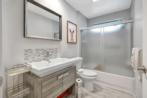 4904 Lake Catherine Drive Palm Beach Gardens FL 33403