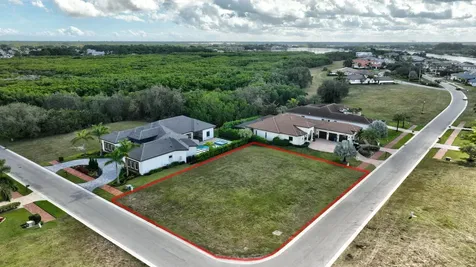 183 SE Via Terra Bella Port Saint Lucie FL 34952