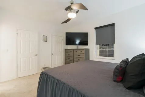 696 Ne Waters Edge Lane Port Saint Lucie FL 34983