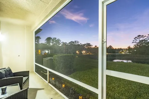 696 Ne Waters Edge Lane Port Saint Lucie FL 34983