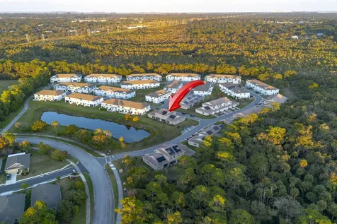 696 Ne Waters Edge Lane Port Saint Lucie FL 34983