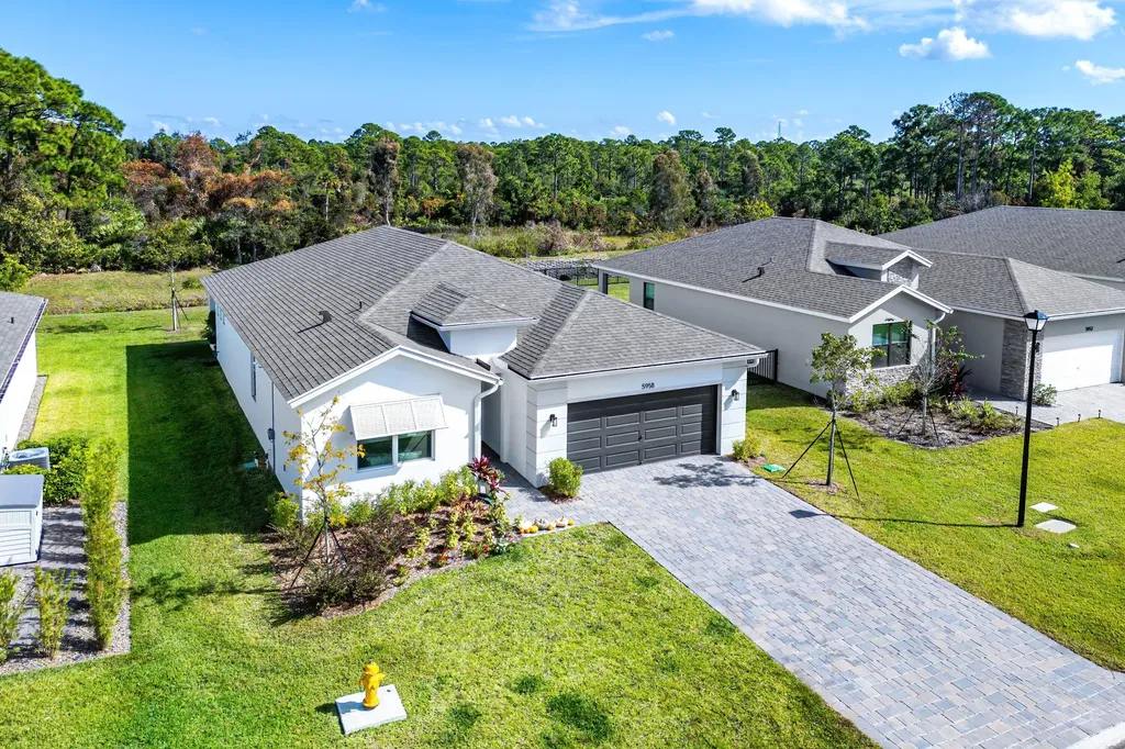 5958 Se Sky Blue Circle Stuart FL 34997
