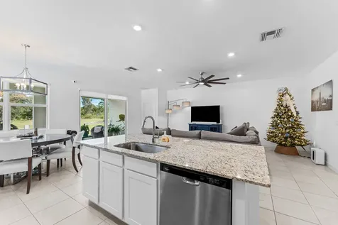 5958 Se Sky Blue Circle Stuart FL 34997