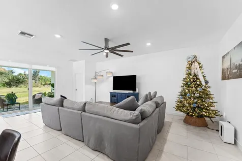 5958 Se Sky Blue Circle Stuart FL 34997
