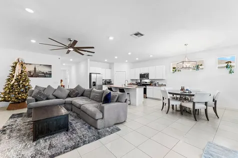 5958 Se Sky Blue Circle Stuart FL 34997