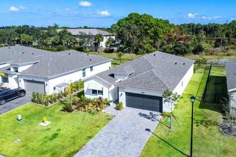 5958 Se Sky Blue Circle Stuart FL 34997
