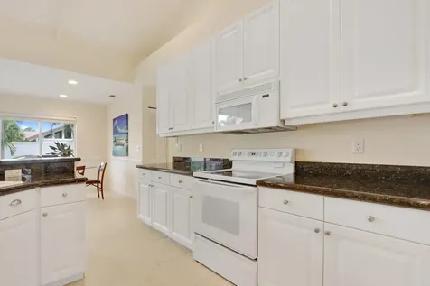 1471 Via Privada Jupiter FL 33477