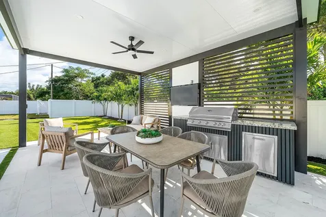 1120 Sw 16th Street Boca Raton FL 33486