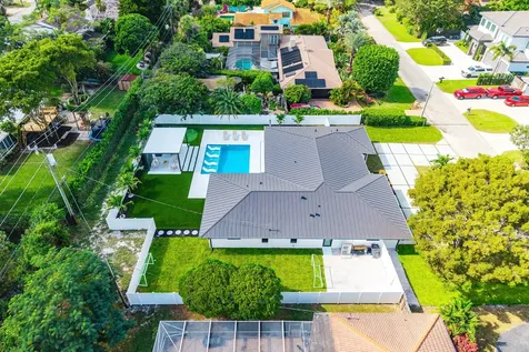 1120 Sw 16th Street Boca Raton FL 33486