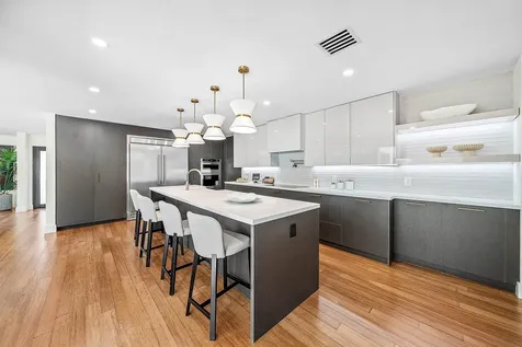 1120 Sw 16th Street Boca Raton FL 33486