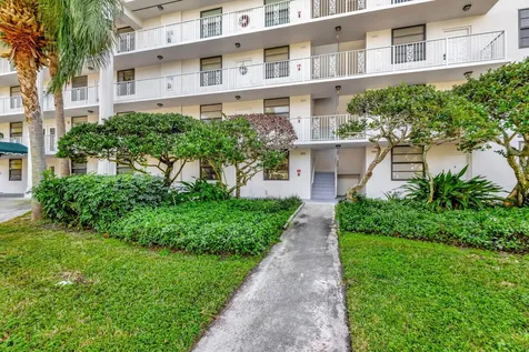 3630 Whitehall Drive West Palm Beach FL 33401