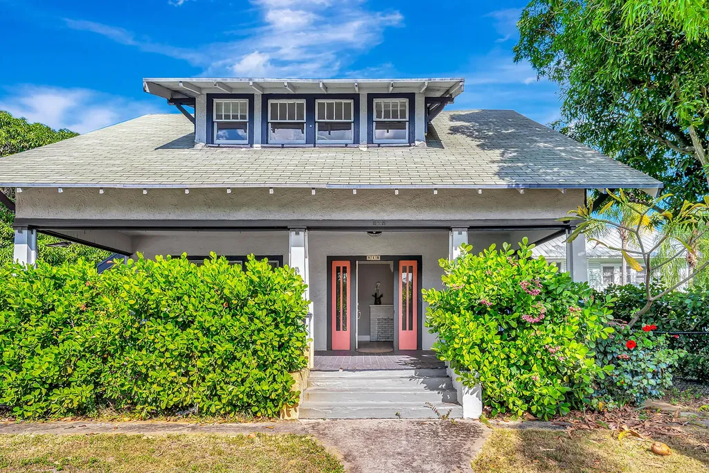 515 46th Street West Palm Beach FL 33407