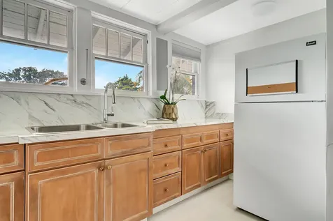 515 46th Street West Palm Beach FL 33407