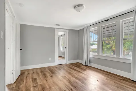 515 46th Street West Palm Beach FL 33407