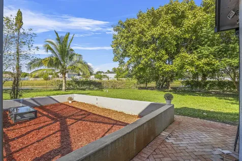 140 Sw Mark Court Port Saint Lucie FL 34953