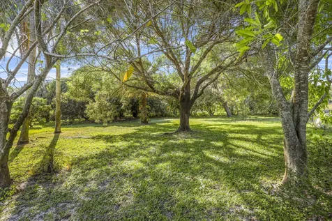 140 Sw Mark Court Port Saint Lucie FL 34953