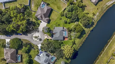 140 Sw Mark Court Port Saint Lucie FL 34953