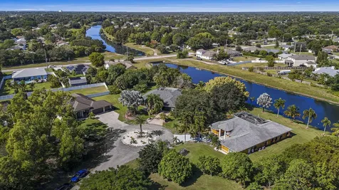 140 Sw Mark Court Port Saint Lucie FL 34953