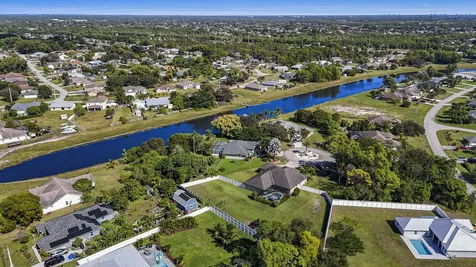 140 Sw Mark Court Port Saint Lucie FL 34953