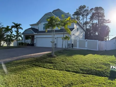 2300 Sw Abalon Circle Port Saint Lucie FL 34953