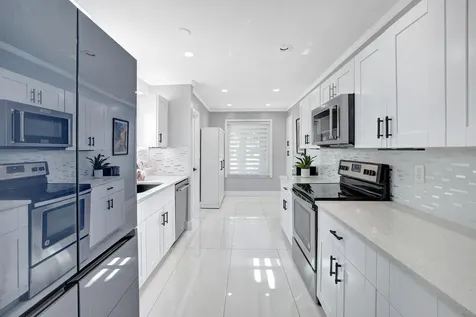 2260 NE 62nd Street Fort Lauderdale FL 33308