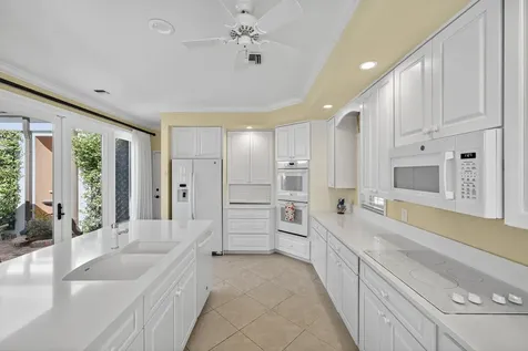 625 Riomar Drive Vero Beach FL 32963
