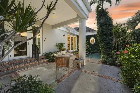 625 Riomar Drive Vero Beach FL 32963