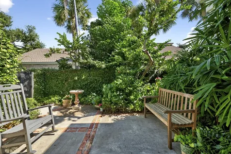 625 Riomar Drive Vero Beach FL 32963