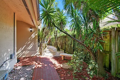 7745 Stanway Place Boca Raton FL 33433