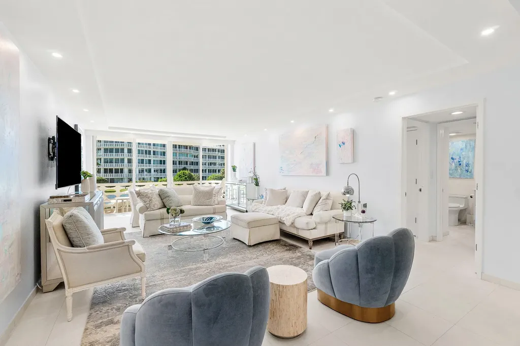 100 Sunrise Avenue Palm Beach FL 33480