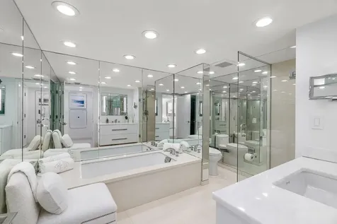 100 Sunrise Avenue Palm Beach FL 33480